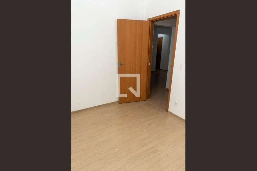 Apartment, 60 m², with wood or laminate floors — photo 14
