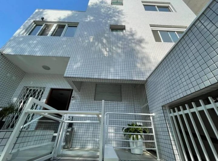 Apartamento mobiliado com cozinha compacta e forno — photo 7