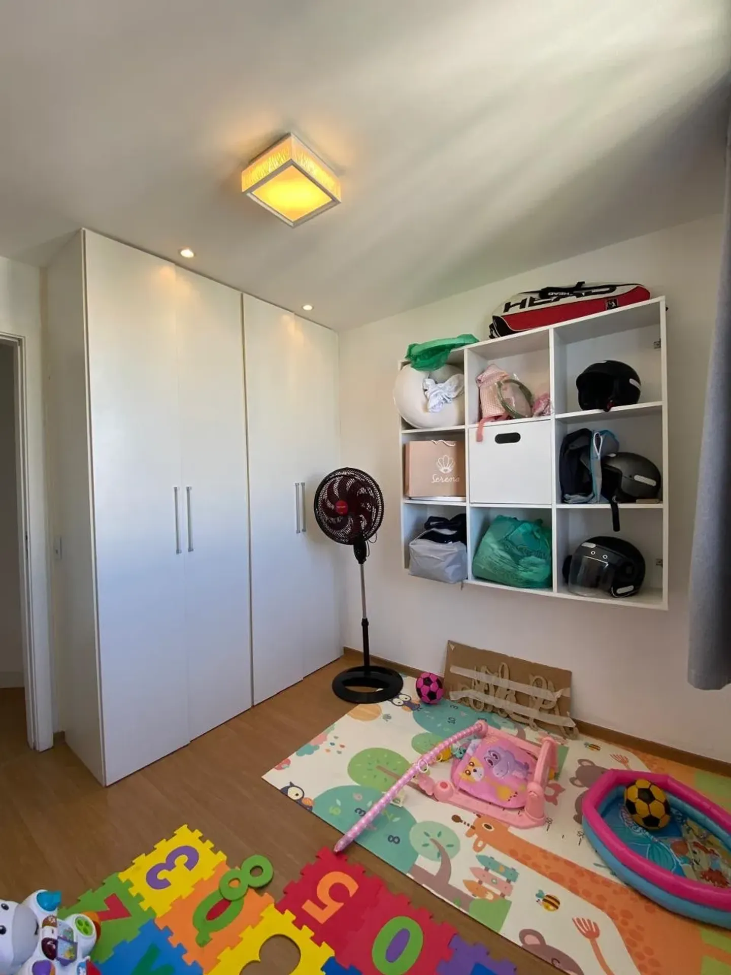 Furnished apartment with 4 bedrooms and a closed kitchen — photo 36
