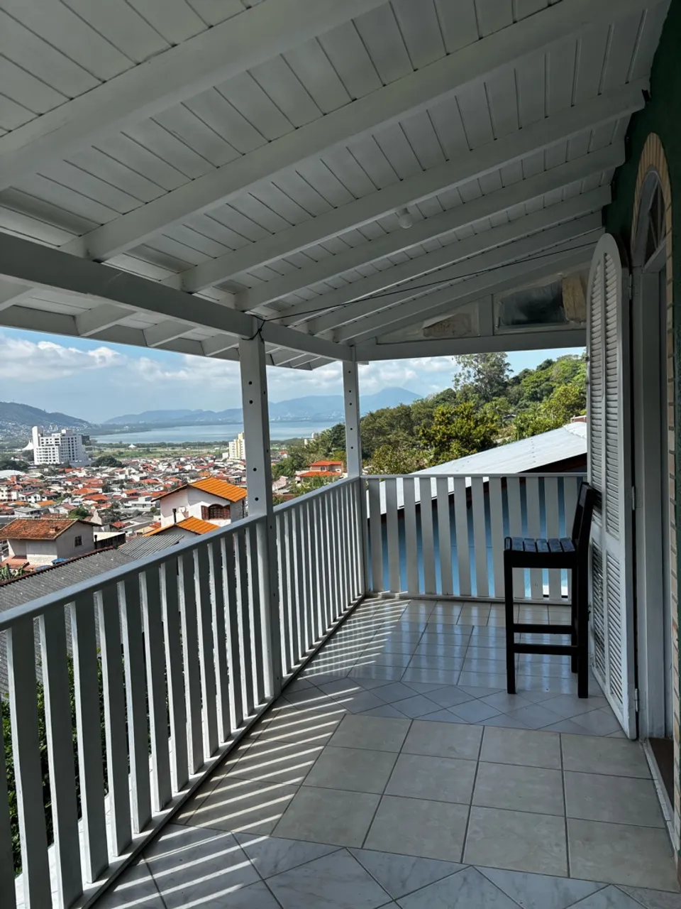 Studio, 37 m², with a water view