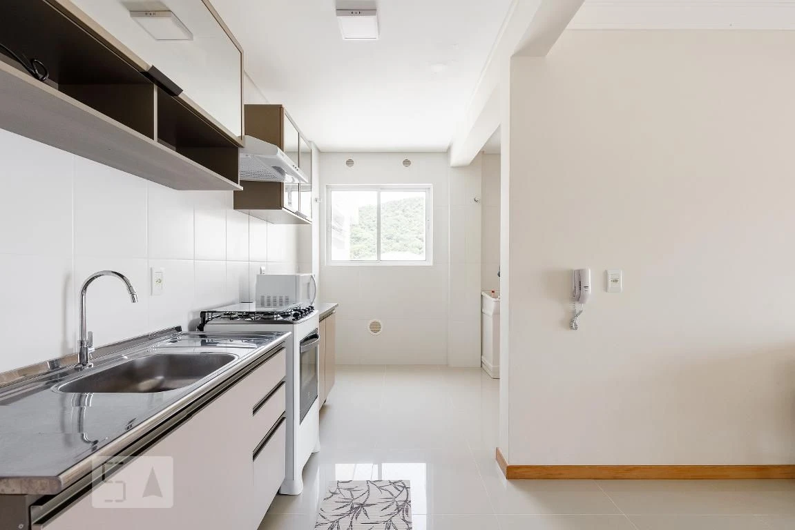 Furnished apartment, 120 m², with a grill on the balcony — photo 9