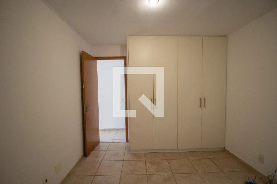 Apartamento com 4 suítes e varanda envidraçada — photo 41