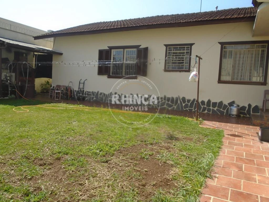 House with 3 bedrooms and a private barbecue — photo 6