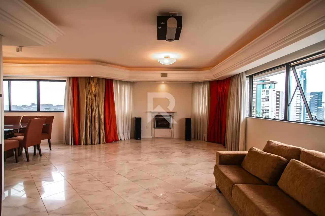 Apartamento de 4 dormitorios, 250 m², 4 baños y 4 plazas — photo 2