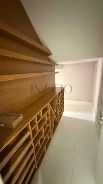 Duplex house with 5 bedrooms and 5 bathrooms — photo 27