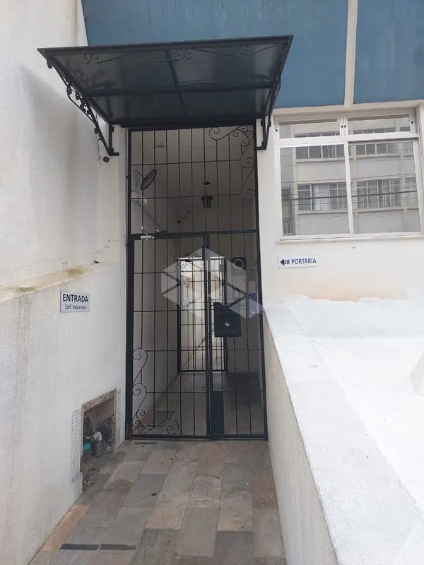 Apartamento tipo kitnet amueblado de 20 m² con cocina abierta — photo 20