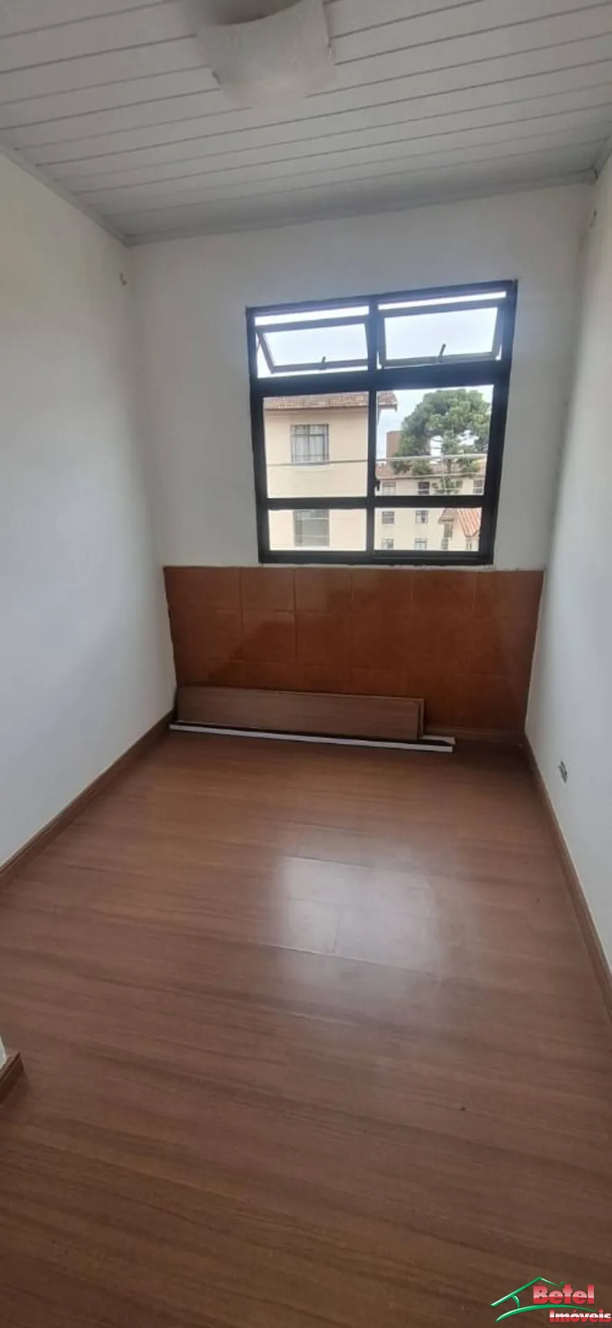 Apartment, 40 m², with wood or laminate floors — photo 8