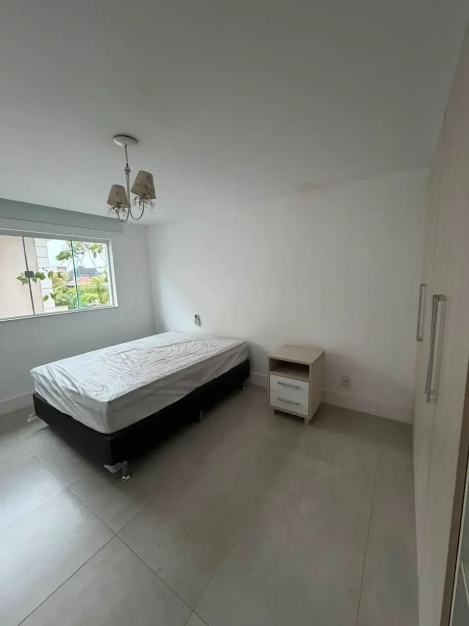 Rental house with 5 bedrooms and 5 bathrooms — photo 19