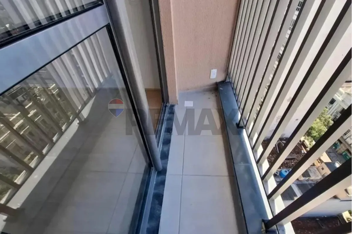 One-bedroom apartment with a mountain view in Rio de Janeiro — photo 13