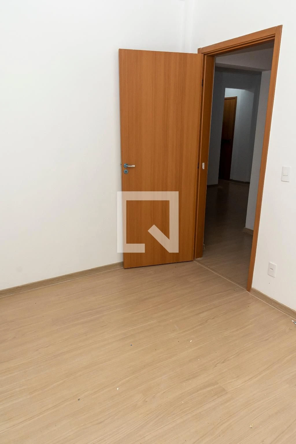 2-bedroom apartment in a building with a gym — photo 18