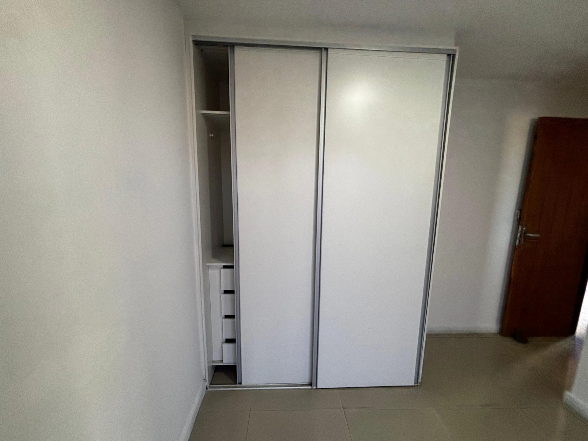 2-bedroom apartment, both with their own bathrooms, 85 m² — photo 15