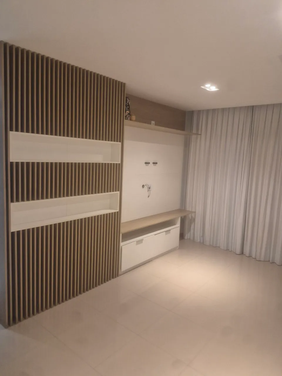 2-bedroom apartment with a walk-in closet in Rio de Janeiro — photo 9