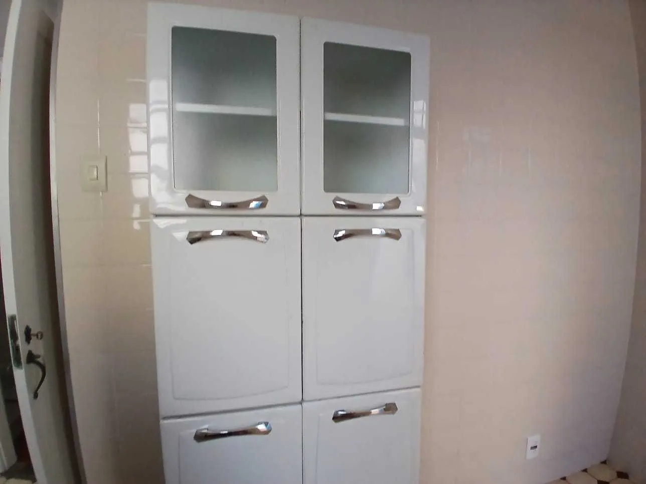 Apartment, 113 m², with wood or laminate floors — photo 26
