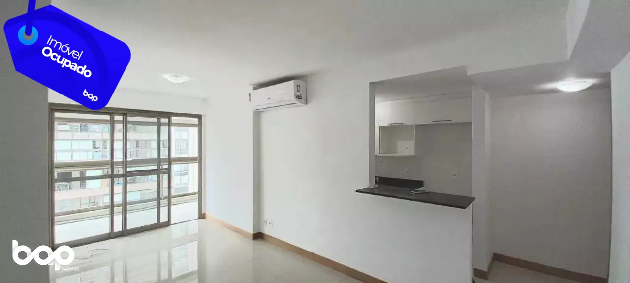 Apartamento no 13º andar com vista para as montanhas