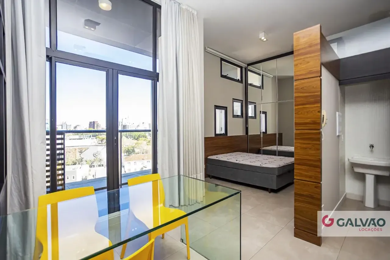 54 m² apartment with open-plan kitchen and balcony
