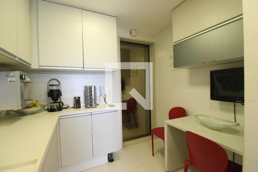 Apartamento de 193 m² com 3 quartos e 2 vagas de garagem — photo 43