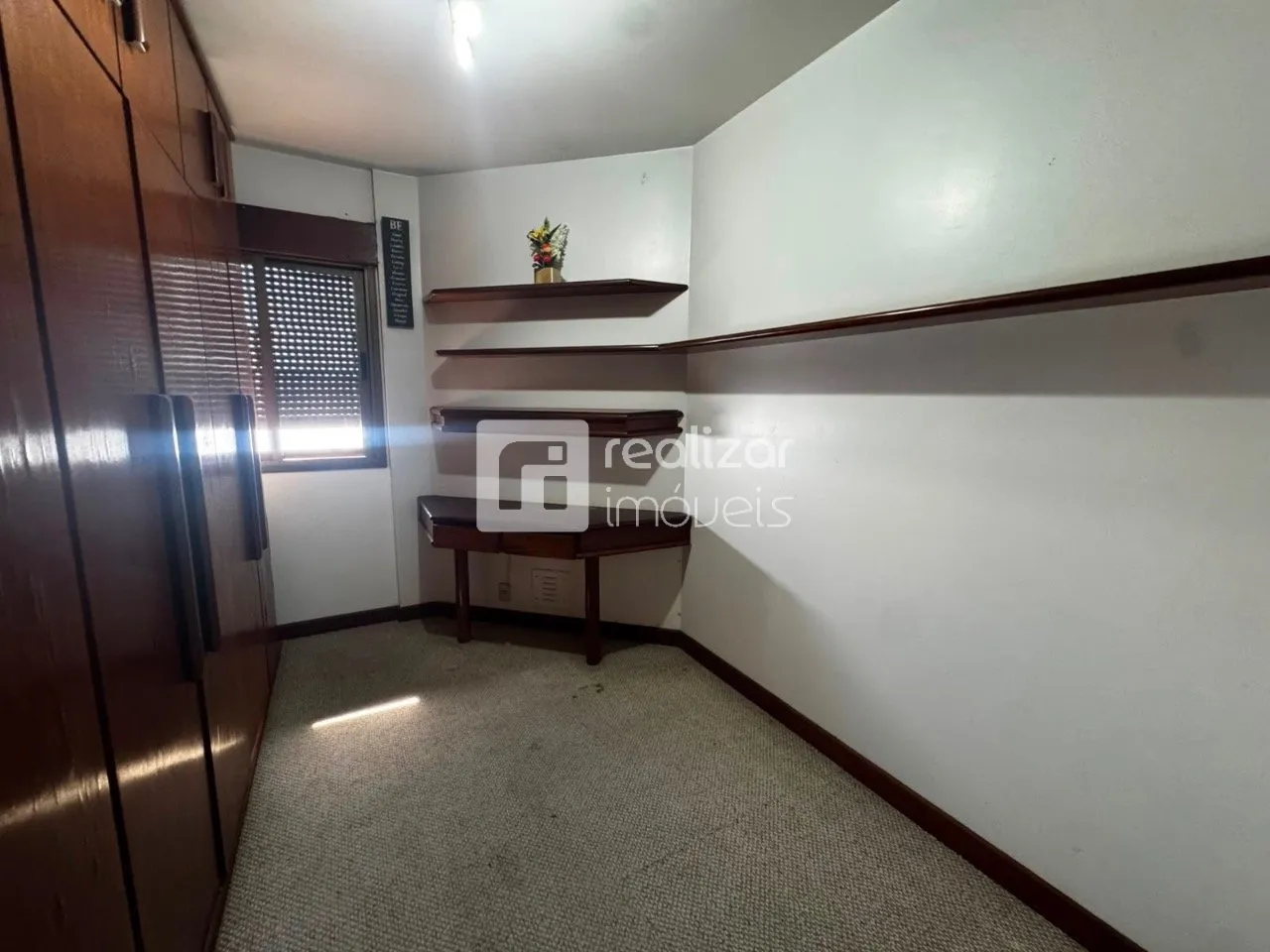 Apartamento de 290 m² com 4 dormitórios e varanda envidraçada — photo 39