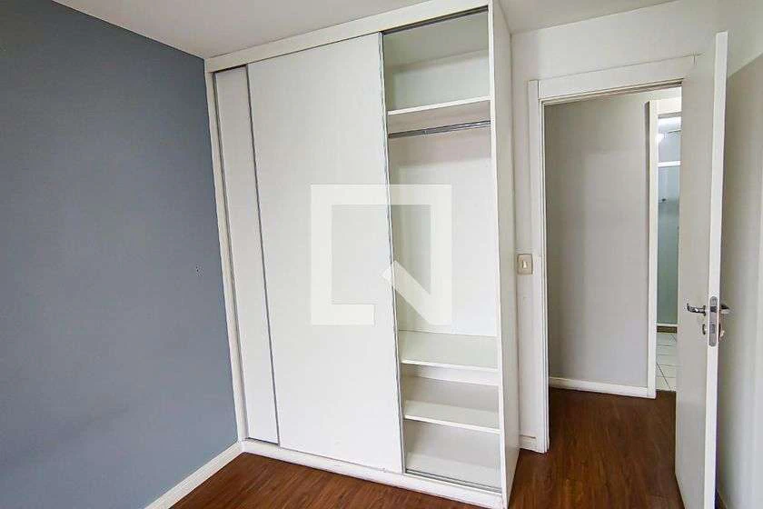 Apartamento vazio de 3 quartos com varanda e 185 m² — photo 12