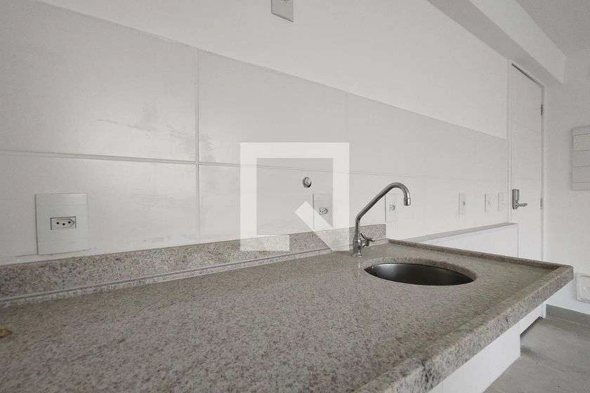 1-bedroom apartment with open-plan kitchen and 50 m² — photo 28