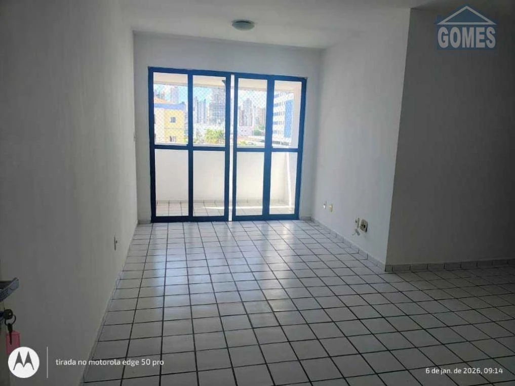 Квартира з 3 спальнями, у будинку є басейн — photo 22