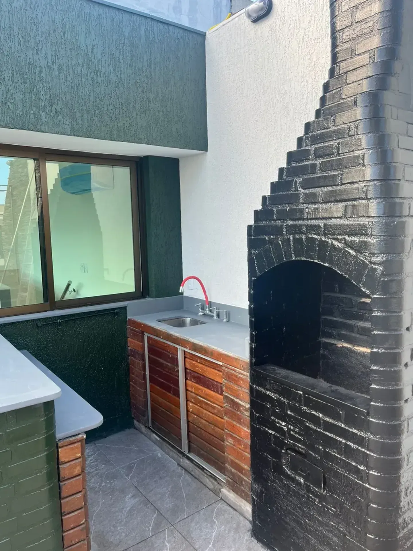 Apartment with 3 bedrooms and 5 bathrooms with view — photo 23