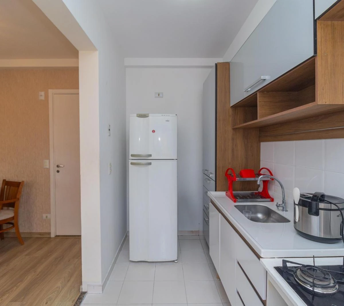 Furnished apartment, 48 m², with a washing machine — photo 3
