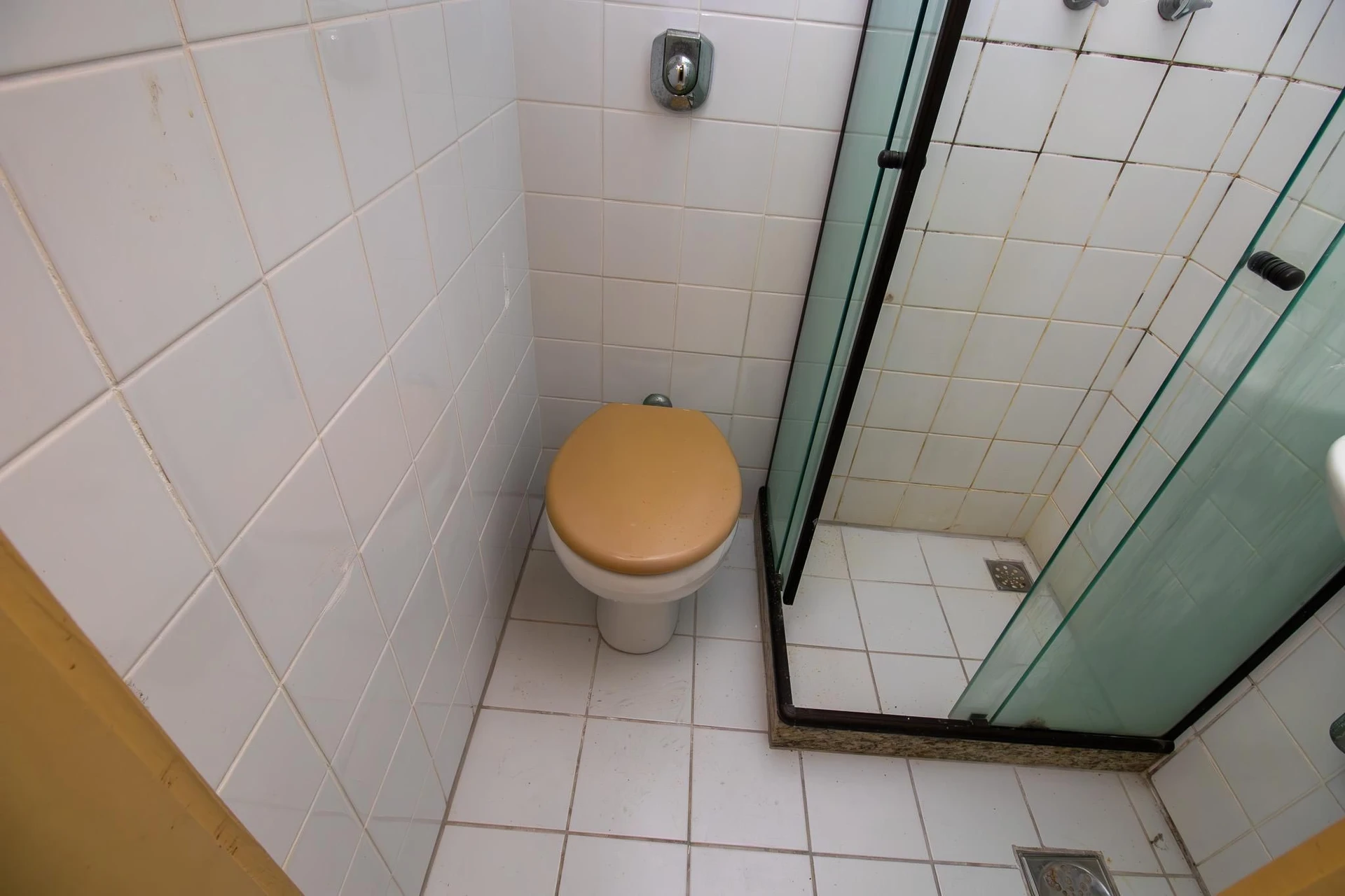 3-bedroom apartment, 1 with its own bathroom, 100 m² — photo 30