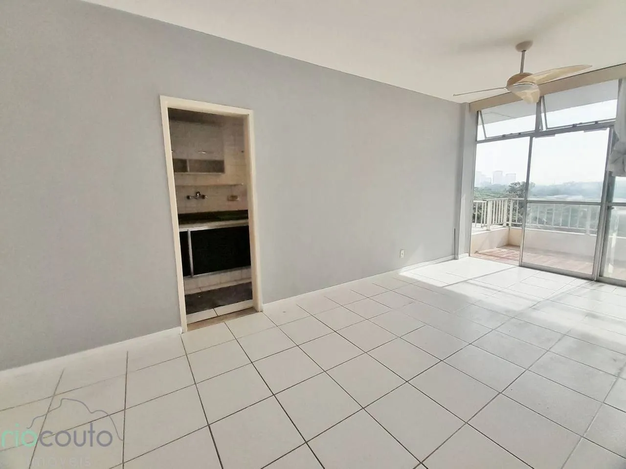 Park view in a one-bedroom apartment, 76 m² — photo 2