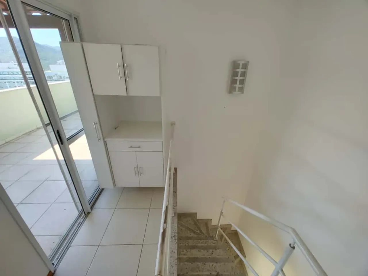 Apartment with 3 bedrooms and a gas kitchen — photo 35