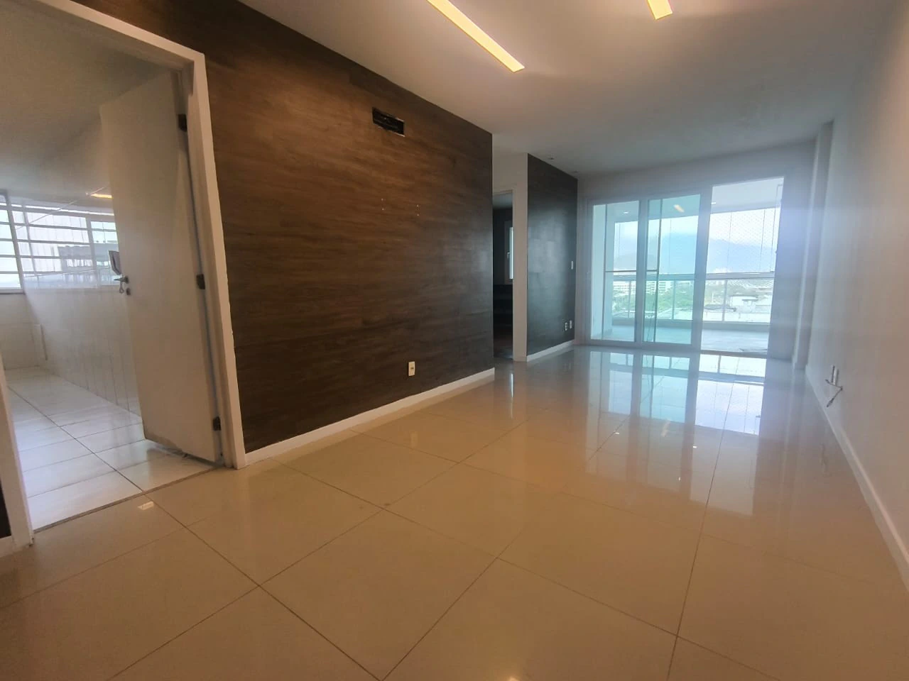 Apartment, 98 m², with a walk-in closet — photo 9