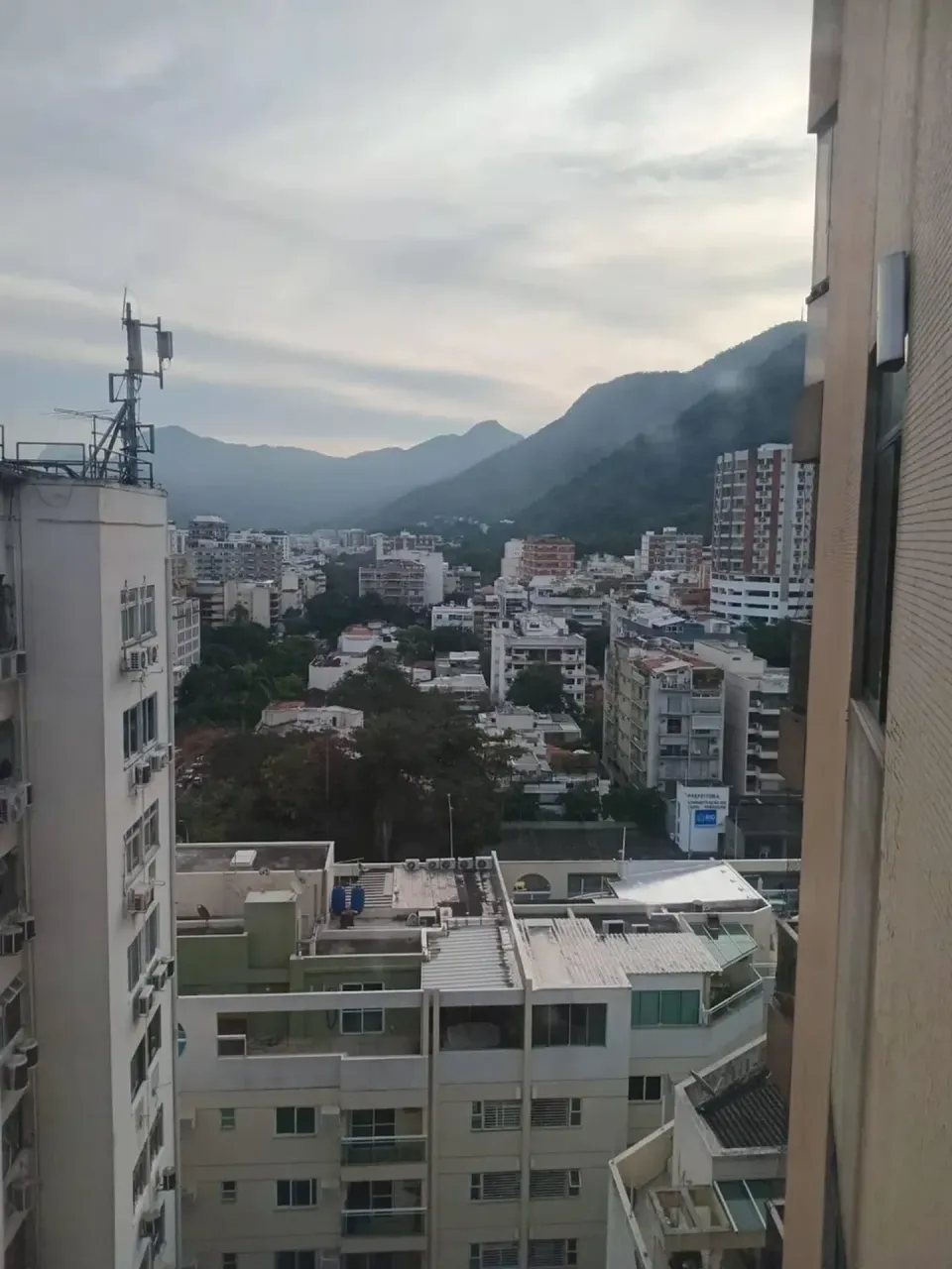 Apartamento com 2 quartos, 2 banheiros e 75 m² — photo 18