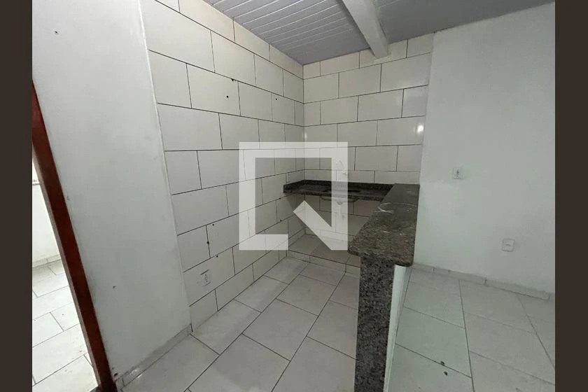 36 m² unfurnished apartment with 1 bedroom and a balcony — photo 13
