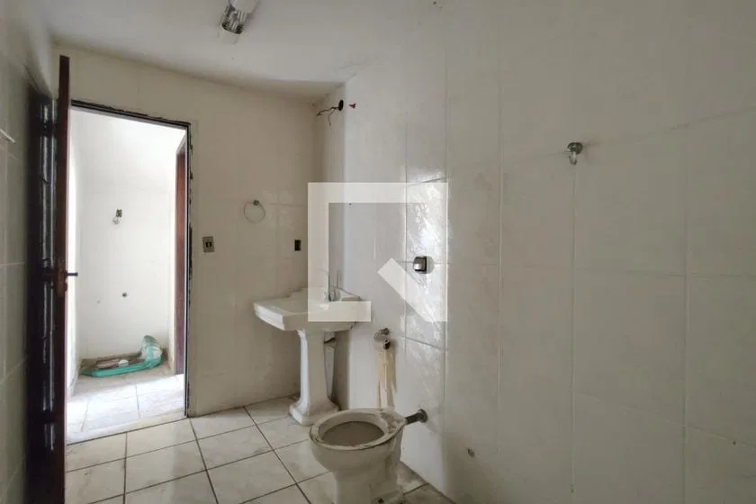 Casa de 4 quartos com jardim privativo e 257 m² — photo 25
