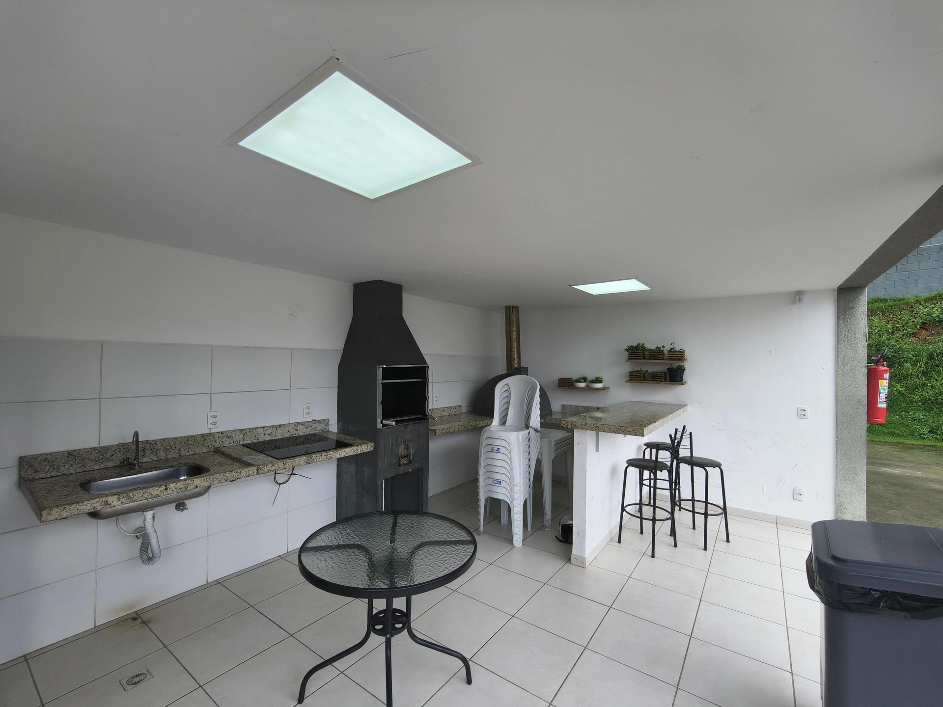 Пральна машина та 2 спальні: квартира 50 м² — photo 17