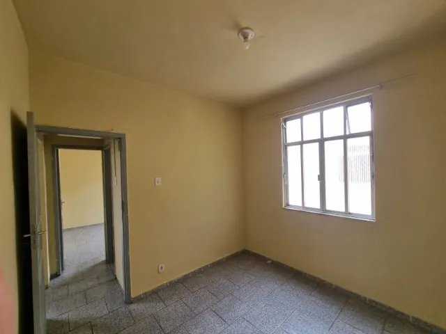 2-bedroom apartment with 1 bath and gas stove — photo 14
