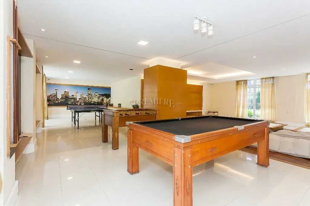 Furnished 158 m² apartment with 3 bedrooms and 5 bathrooms — photo 47