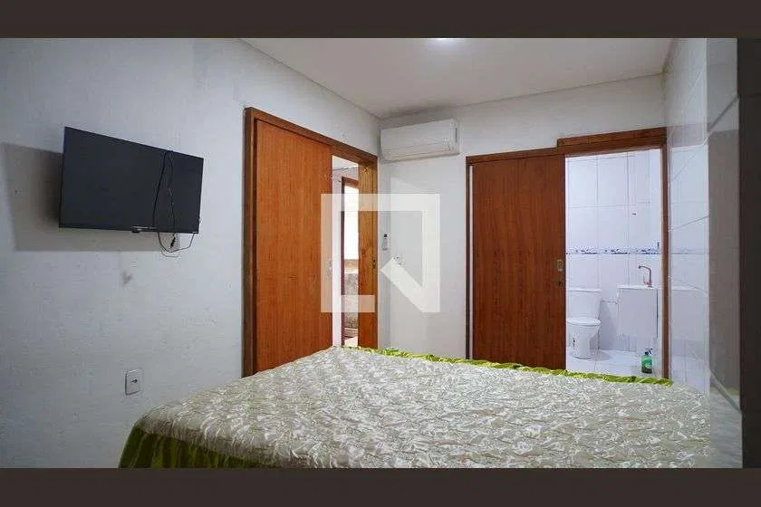 42 m² house with 1 bedroom and 1 bathroom