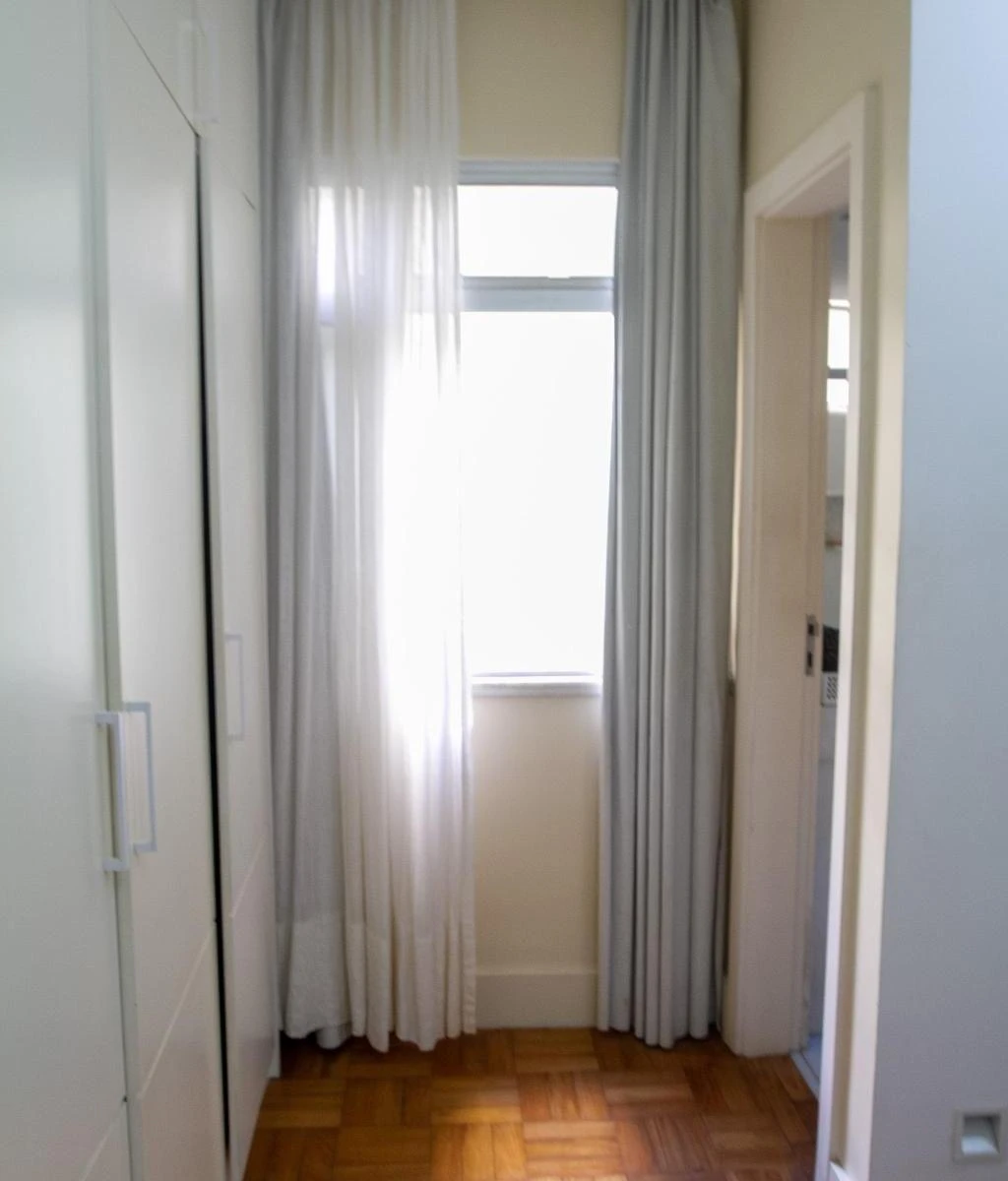 Furnished apartment with 3 bedrooms and 148 m² — photo 38