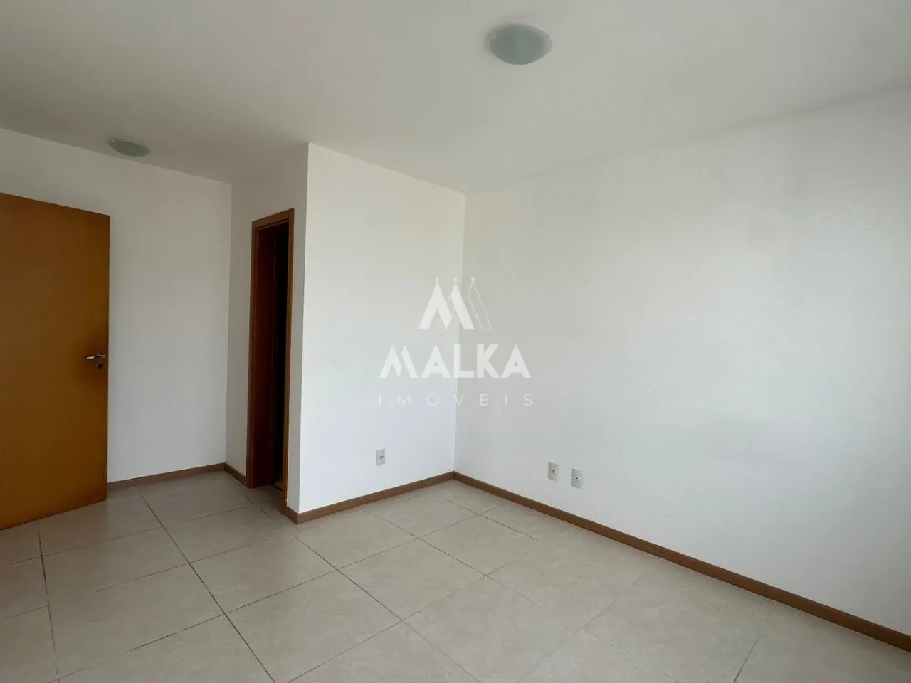 3-bedroom apartment with balcony and built-in grill — photo 31