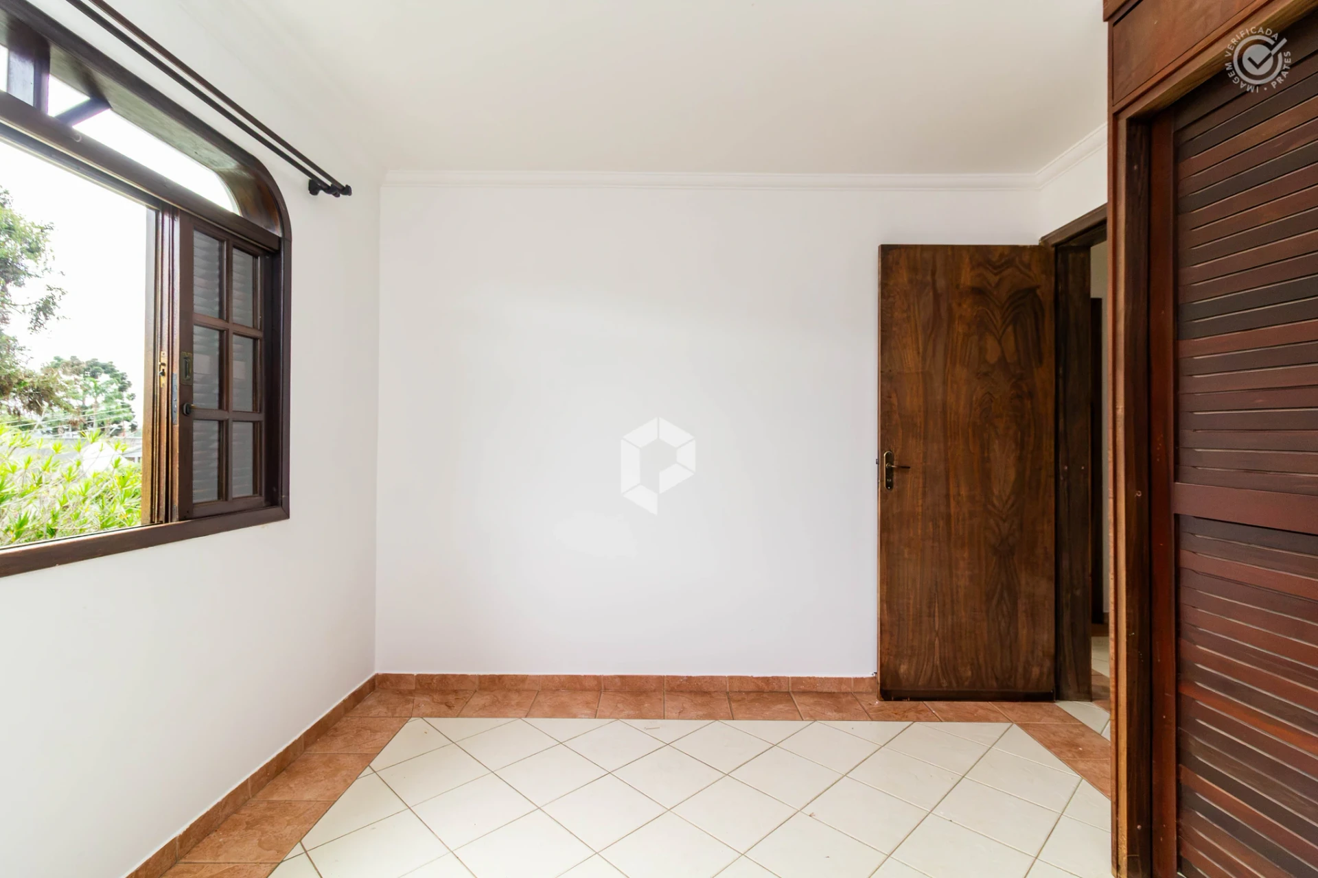 Будинок: 3 спальні, 1 з власною ванною кімнатою, 128 м² — photo 3