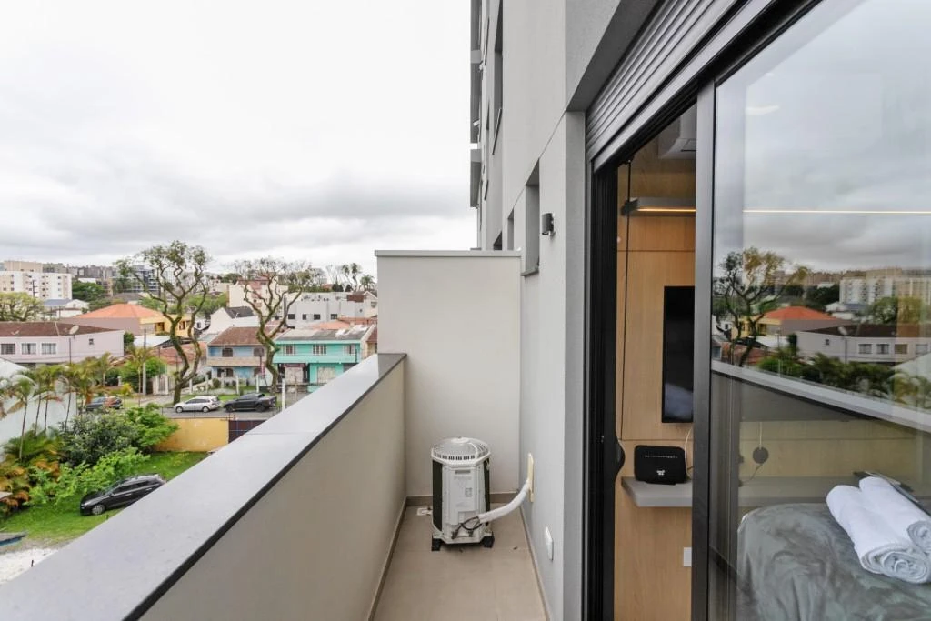 Washing machine in a one-bedroom apartment, 24 m² — photo 15