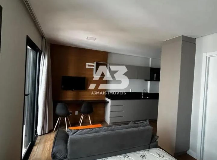 Apartamento mobiliado de 1 quarto com cozinha integrada — photo 2