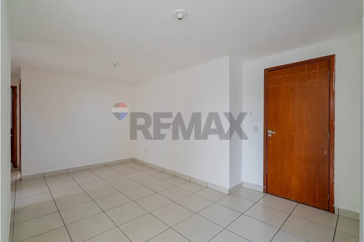 Apartamento de 3 quartos em condomínio com piscina — photo 7