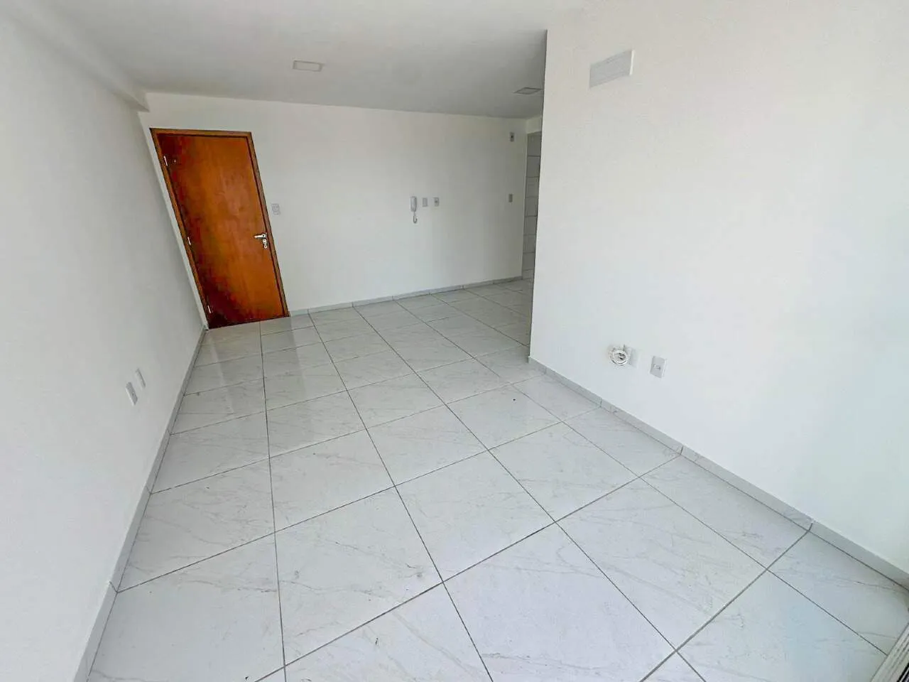 3-bedroom apartment with balcony and 1 en-suite — photo 16