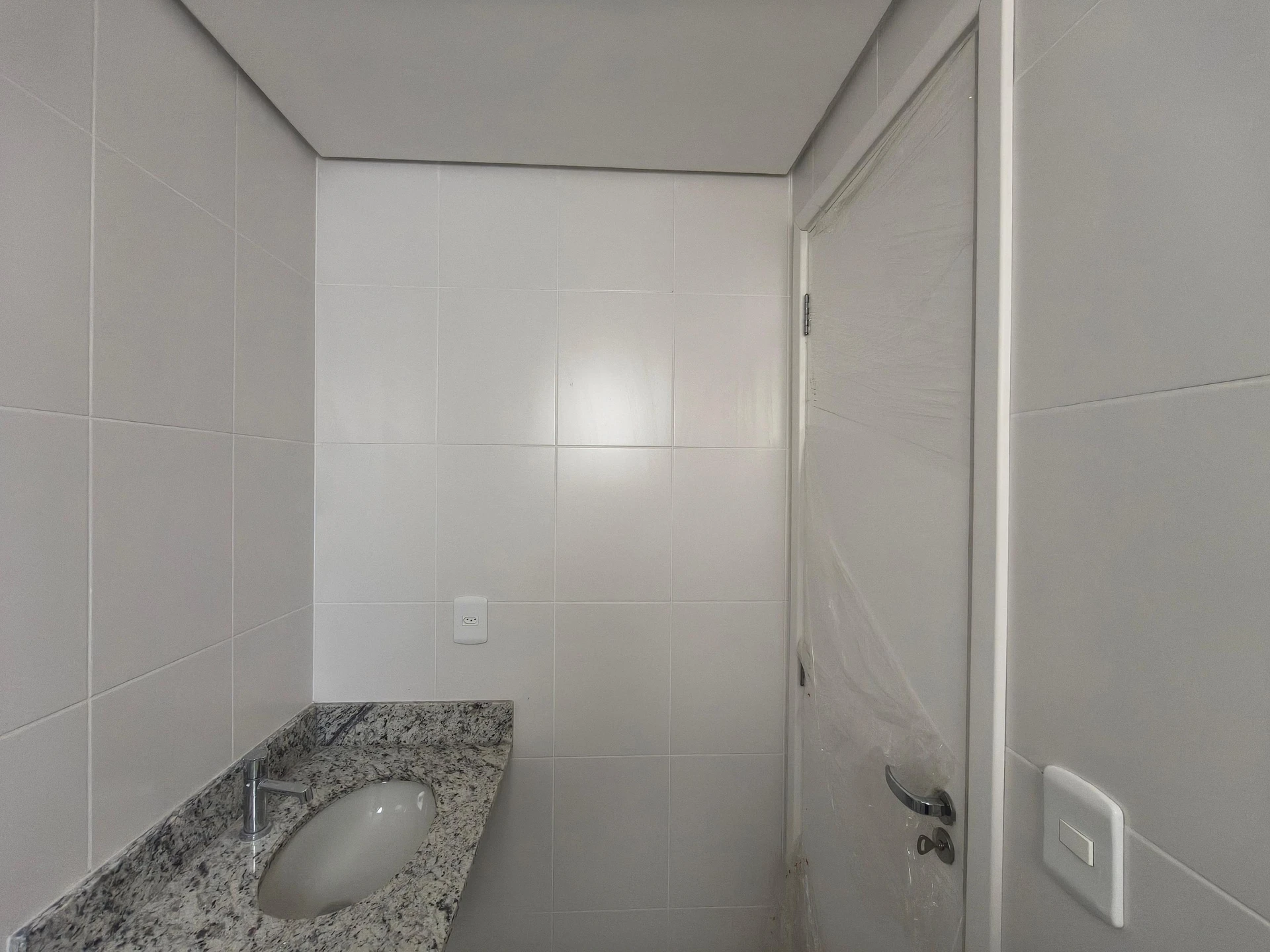 Apartment with 3 bedrooms, 2 bathrooms and parking — photo 42