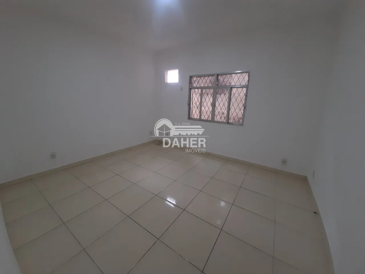 Casa sem mobília com terraço e 2 quartos — photo 4