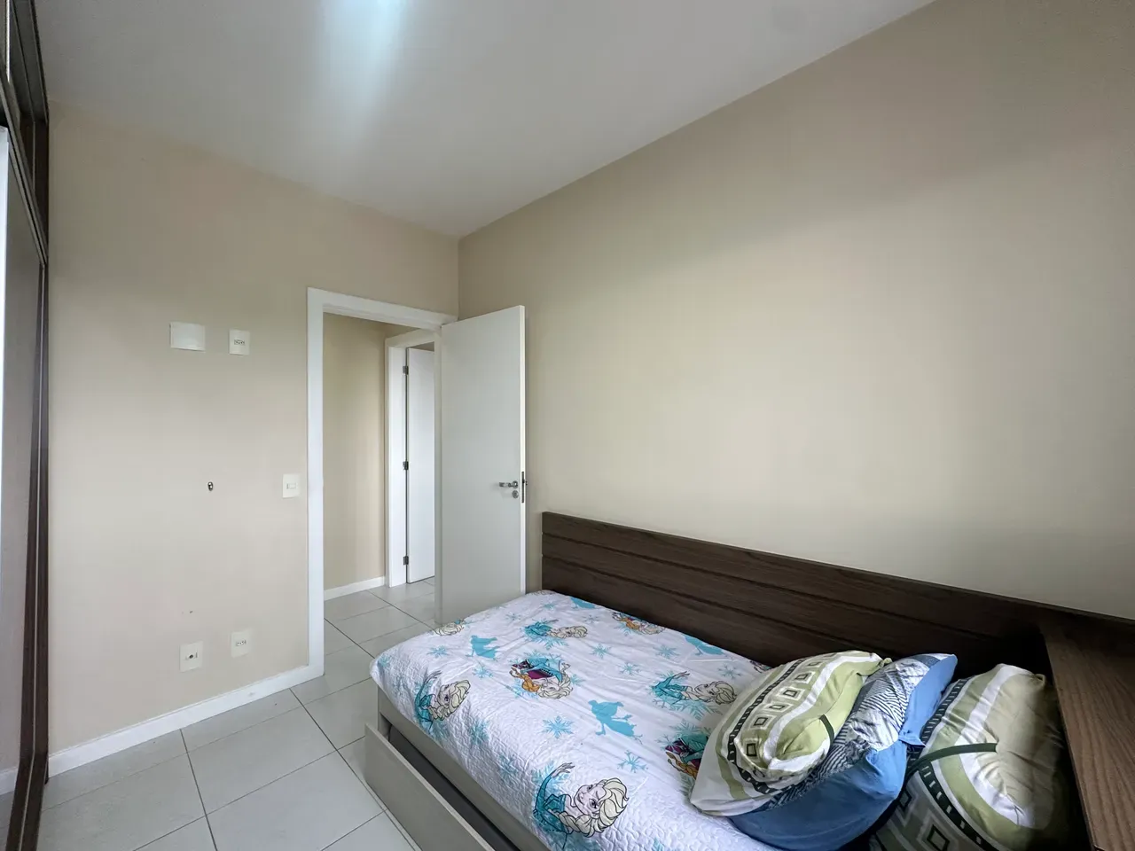 Apartamento amueblado de 2 dormitorios con suite y 74 m² en el 6º piso — photo 34