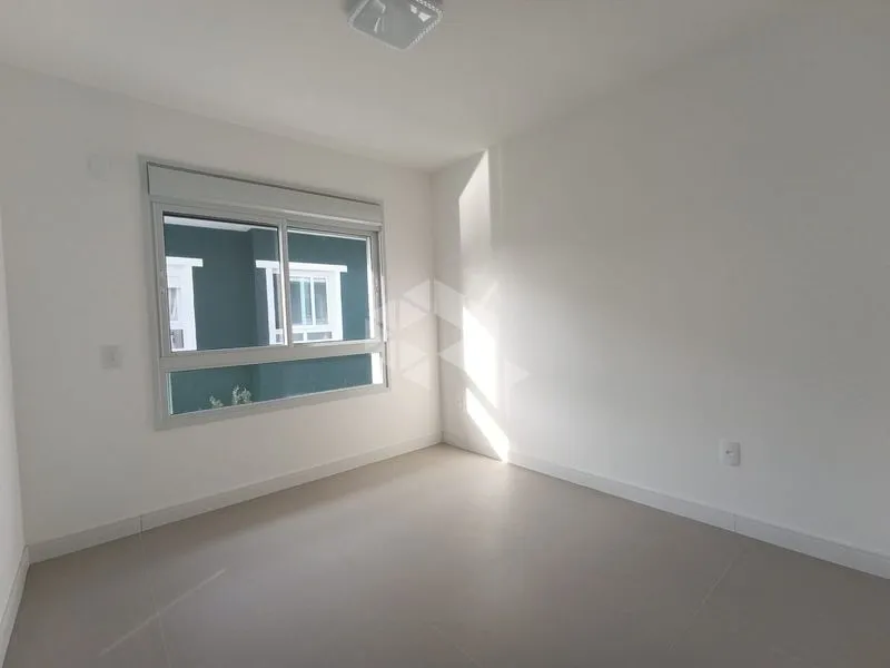 Casa con 4 suites y 184 m²; 2 plazas y balcón — photo 34