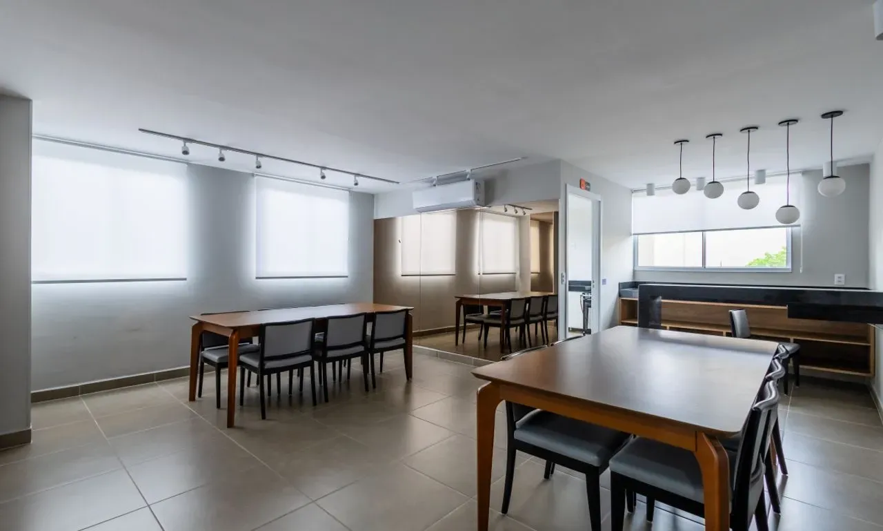 Furnished 2-bedroom apartment with balcony and 63 m² — photo 46