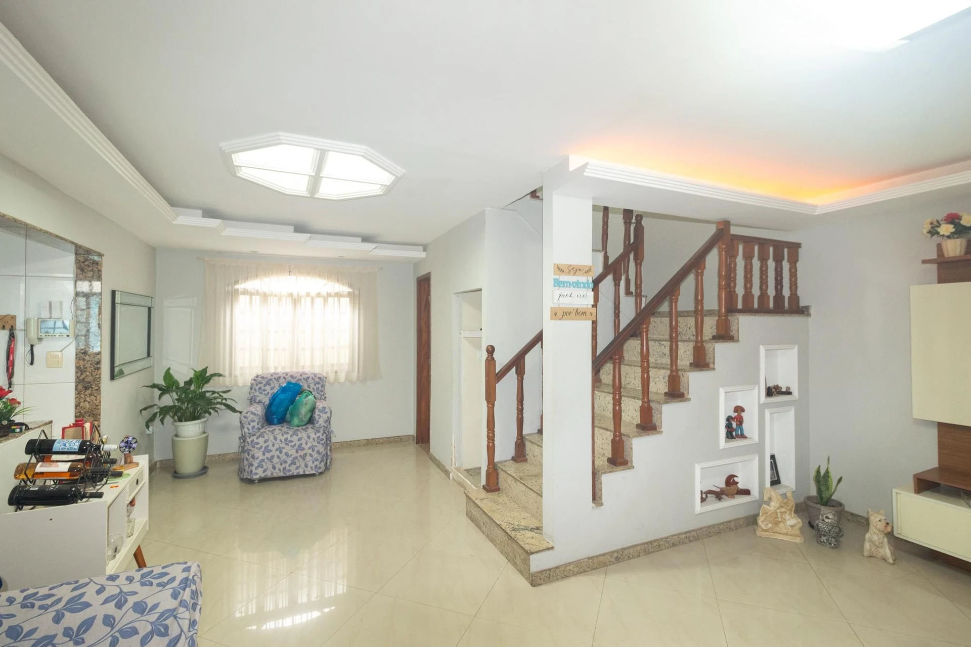 Furnished house, 360 m², with a garden — photo 6